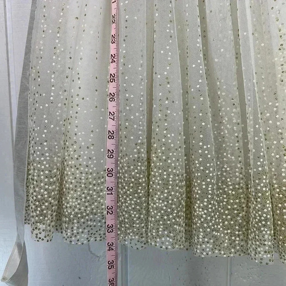 David’s Bridal Girls Size 7 Sleeveless Formal Cream button in back Dress w/Bow - Picture 10 of 14